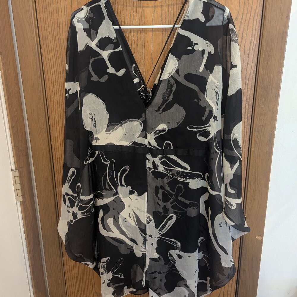 Halston Heritage Kimono Sheer Dress Black Gray Vneck Stunning Feminine-M